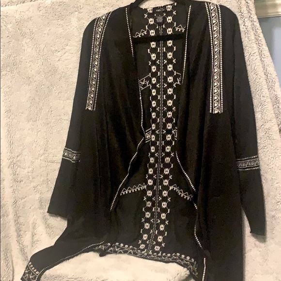 Rue21 Aztec pattern sheer cardigan - Picture 2 of 4
